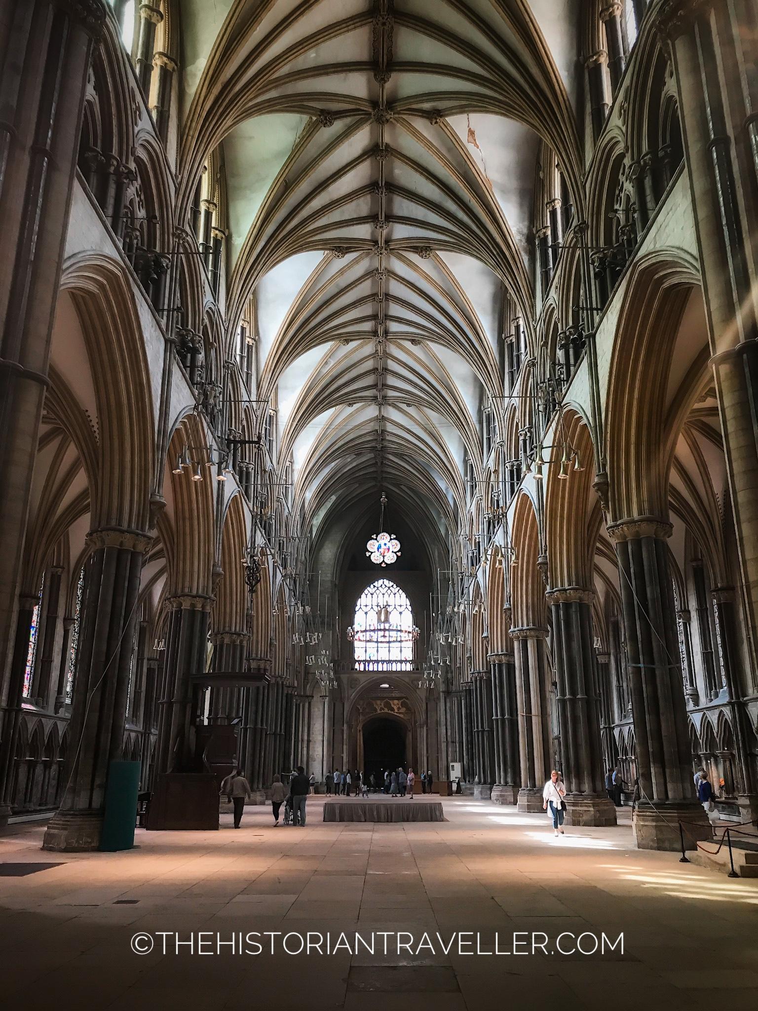 Lincoln Cathedral central nave